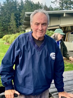 Dan Roach, airport manager